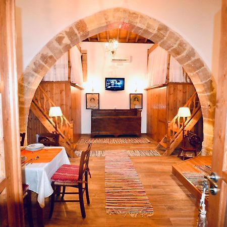 Villa Patitiri Traditional House With Hot Tub Archangelos  Zewnętrze zdjęcie