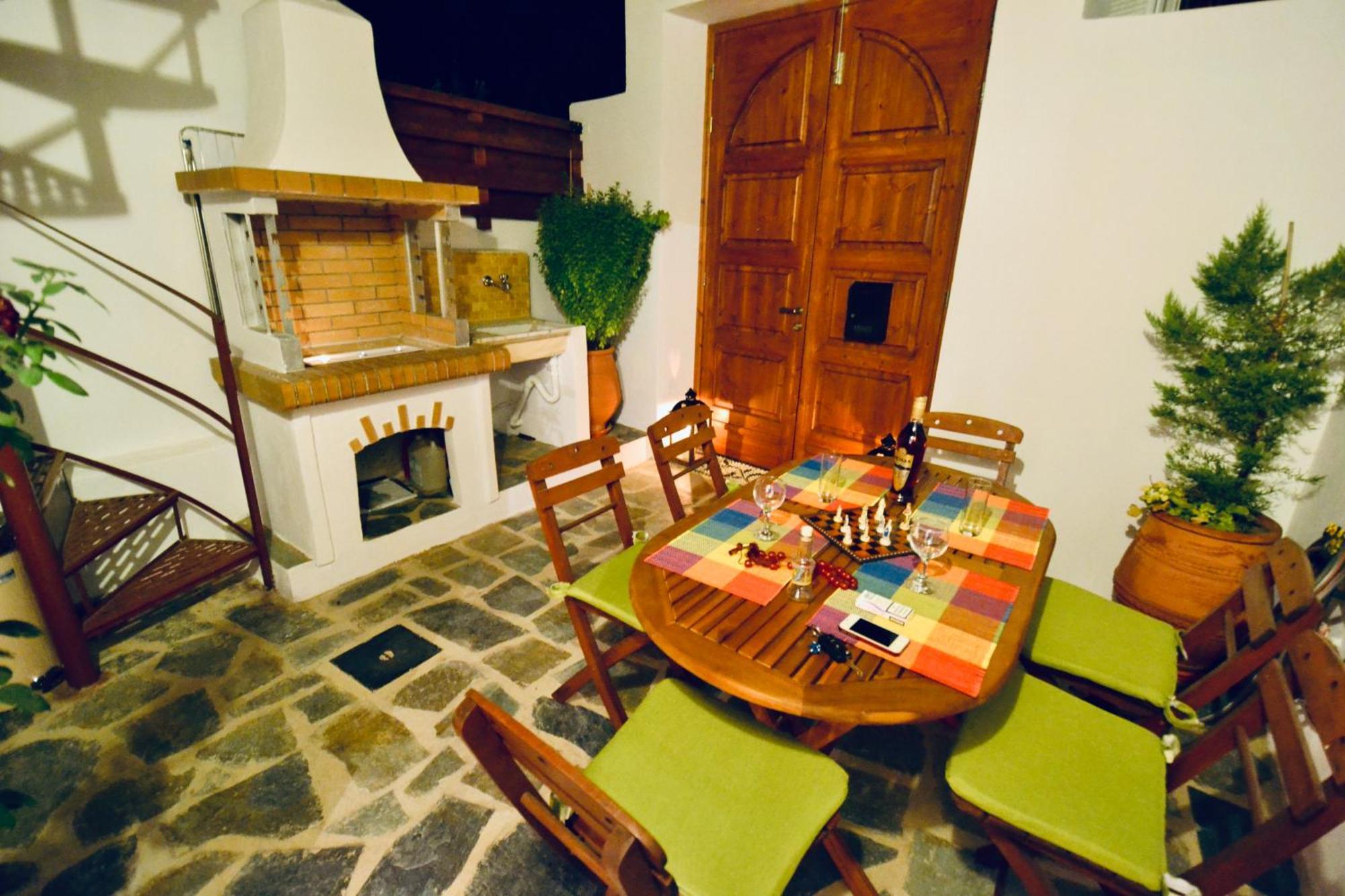 Villa Patitiri Traditional House With Hot Tub Archangelos  Zewnętrze zdjęcie