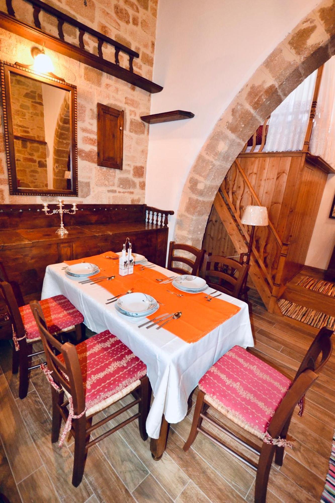 Villa Patitiri Traditional House With Hot Tub Archangelos  Zewnętrze zdjęcie