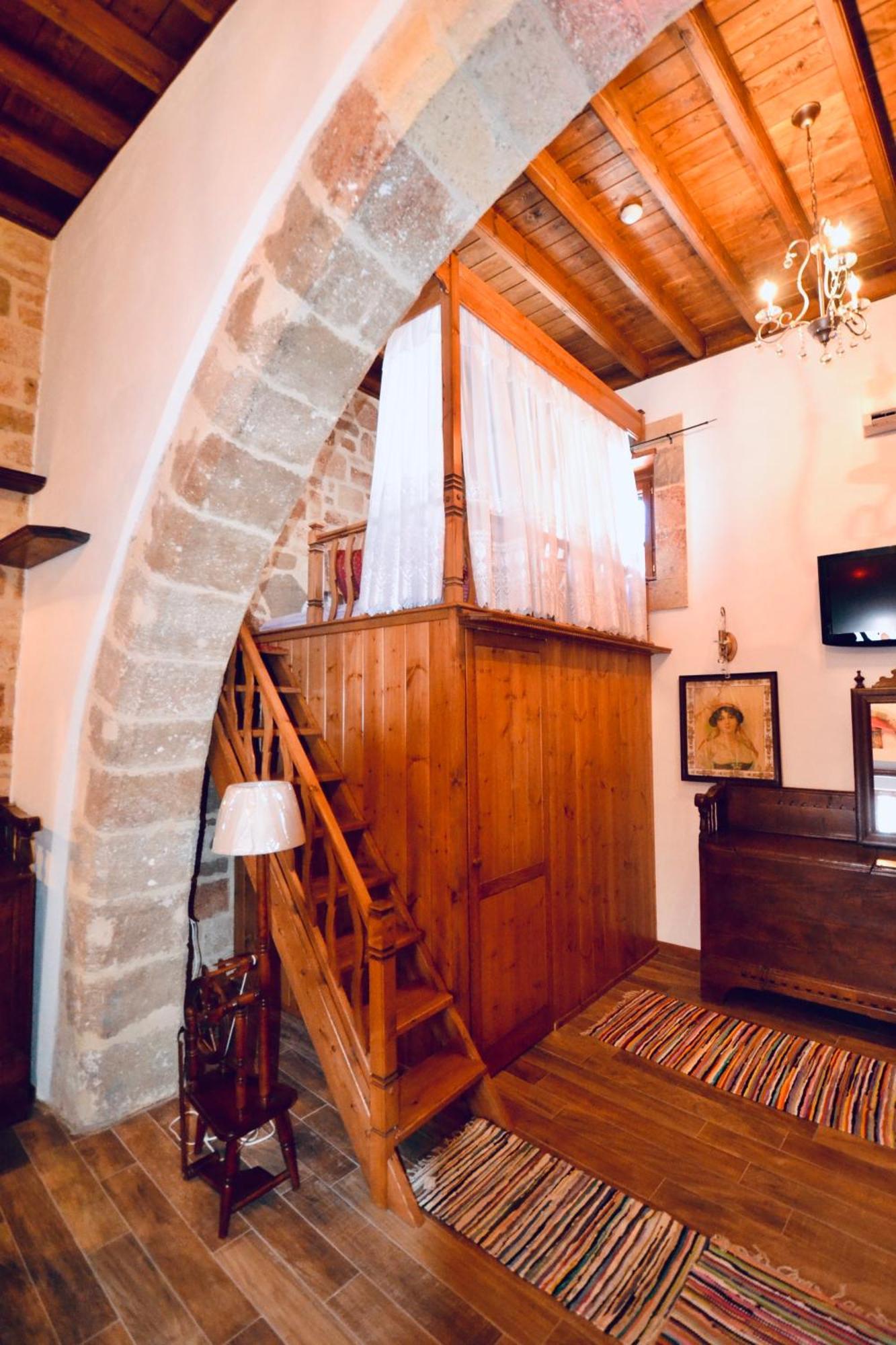 Villa Patitiri Traditional House With Hot Tub Archangelos  Zewnętrze zdjęcie